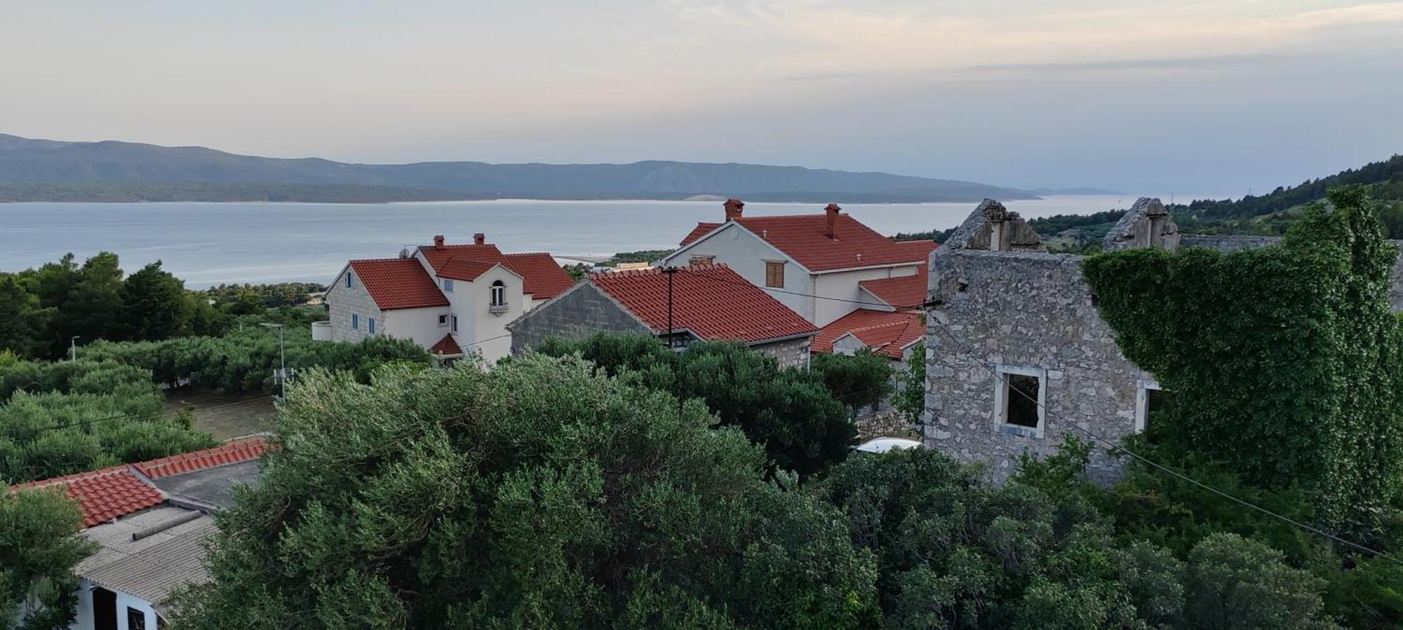Apartman Bernardica Bol Exterior foto
